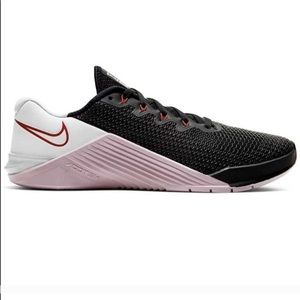 Nike Women’s Metcon 5 Training Gym Shoes